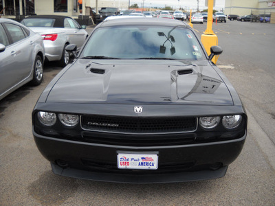 dodge challenger 2010 black coupe se gasoline 6 cylinders rear wheel drive automatic 79925