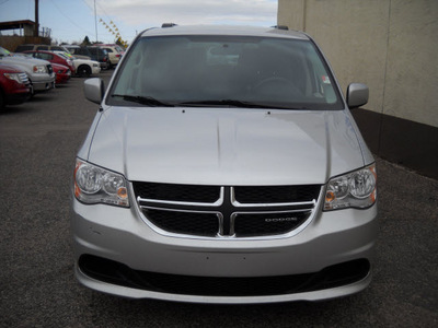 dodge grand caravan 2011 silver van flex fuel 6 cylinders front wheel drive automatic 79925