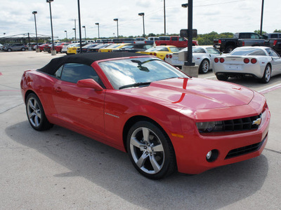 chevrolet camaro 2012 red lt gasoline 6 cylinders rear wheel drive automatic 76087