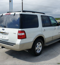 ford expedition 2008 white suv eddie bauer gasoline 8 cylinders 2 wheel drive automatic with overdrive 76087
