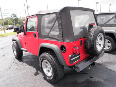 jeep wrangler 2006 red suv se gasoline 6 cylinders 4 wheel drive automatic 32401