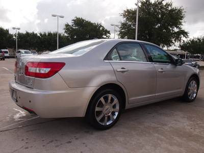 lincoln mkz 2007 silver sedan gasoline 6 cylinders all whee drive automatic with overdrive 76011
