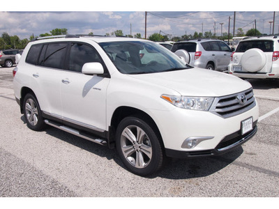 toyota highlander 2012 white suv limited gasoline 6 cylinders front wheel drive automatic 77074