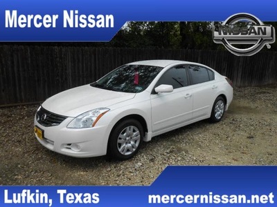nissan altima 2010 white sedan 2 5 s gasoline 4 cylinders front wheel drive automatic 75901