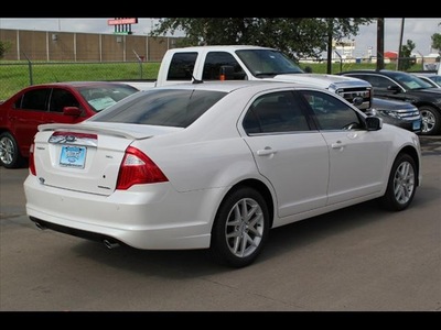 ford fusion 2012 wht pltnm met t sedan sel flex fuel 6 cylinders front wheel drive automatic 75041