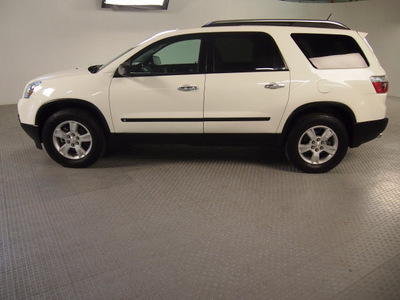 gmc acadia 2009 white suv sle 1 gasoline 6 cylinders front wheel drive automatic 75219