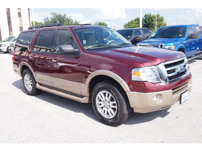 ford expedition 2012 red suv xlt flex fuel 8 cylinders 2 wheel drive automatic 77074
