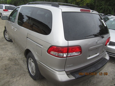 toyota sienna