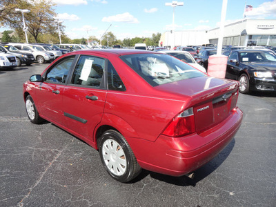ford focus 2005 red sedan zx4 gasoline 4 cylinders front wheel drive automatic 60443