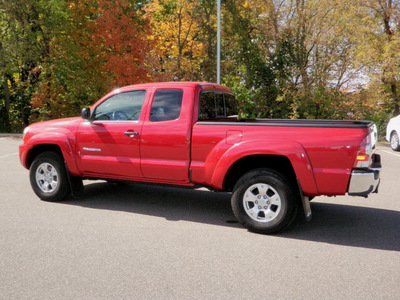 toyota tacoma 2010 red v6 sr5 gasoline 6 cylinders 4 wheel drive automatic 56001