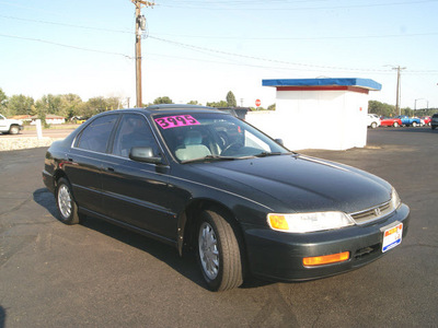 honda accord 1996 sherwood green sedan ex gasoline 4 cylinders front wheel drive automatic 80911