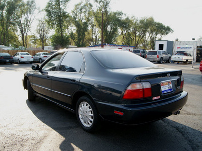 honda accord 1996 sherwood green sedan ex gasoline 4 cylinders front wheel drive automatic 80911