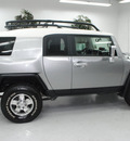 toyota fj cruiser 2010 lt  gray suv gasoline 6 cylinders 4 wheel drive 91731