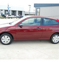 ford focus 2006 red coupe zx3 se gasoline 4 cylinders front wheel drive automatic with overdrive 77706