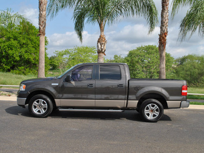 ford f 150 2006 gray xlt gasoline 8 cylinders rear wheel drive automatic with overdrive 78550