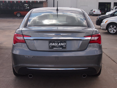 chrysler 200 2012 dk  gray sedan touring flex fuel 6 cylinders front wheel drive shiftable automatic 77515