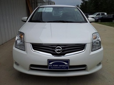 nissan sentra 2011 white sedan 2 0 s gasoline 4 cylinders front wheel drive automatic 75964