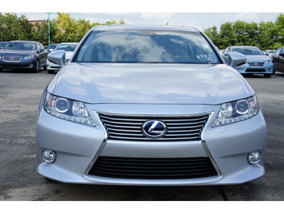 lexus es 300h 2013 silver sedan es hybrid 4 cylinders front wheel drive automatic 77074