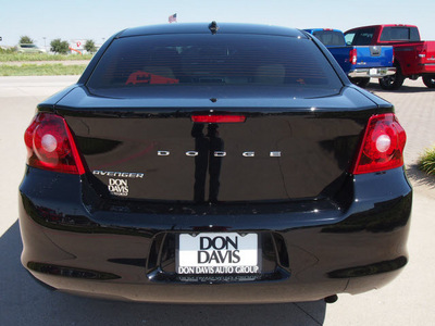 dodge avenger 2012 black sedan se gasoline 4 cylinders front wheel drive automatic 76018