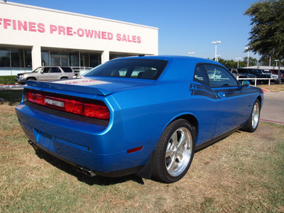 dodge challenger 2010 blue coupe r t classic gasoline 8 cylinders rear wheel drive automatic 75067