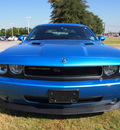 dodge challenger 2010 blue coupe r t classic gasoline 8 cylinders rear wheel drive automatic 75067