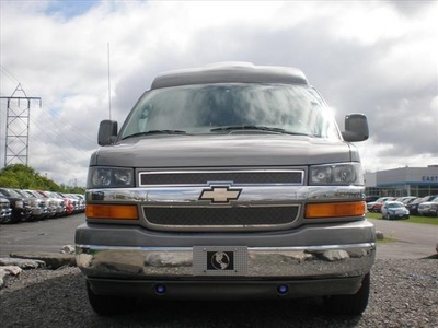 chevrolet express 1500 2011 gray van flex fuel 8 cylinders rear wheel drive automatic 13057