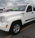 jeep liberty 2010 white suv sport gasoline 6 cylinders 4 wheel drive automatic 13502