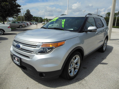 ford explorer 2011 silver suv limited gasoline 6 cylinders 2 wheel drive automatic 32783