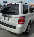 ford escape 2010 white suv limited gasoline 4 cylinders front wheel drive automatic 32783