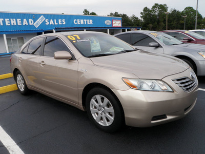 toyota camry hybrid 2007 tan sedan hybrid 4 cylinders front wheel drive automatic 32401