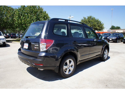 subaru forester 2013 dk  gray wagon 2 5x gasoline 4 cylinders all whee drive automatic 77099