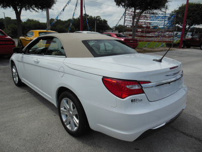 chrysler 200 convertible 2013 white touring flex fuel 6 cylinders front wheel drive automatic 34731