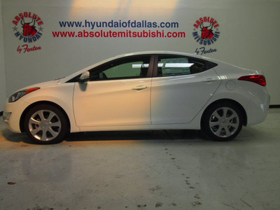 hyundai elantra 2013 sedan c gasoline 4 cylinders front wheel drive automatic 75150