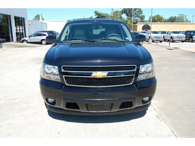 chevrolet suburban 2012 black suv lt 1500 flex fuel 8 cylinders 2 wheel drive automatic with overdrive 77627