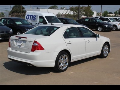 ford fusion 2011 wht sedan se gasoline 4 cylinders front wheel drive automatic 75041