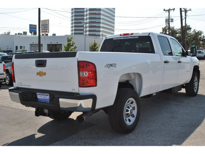 chevrolet silverado 2500hd 2013 white work truck diesel 8 cylinders 4 wheel drive automatic 78216