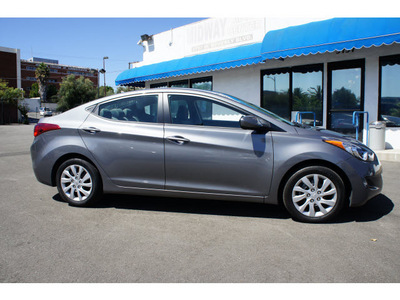 hyundai elantra 2012 dk  gray sedan gls gasoline 4 cylinders front wheel drive automatic 90004