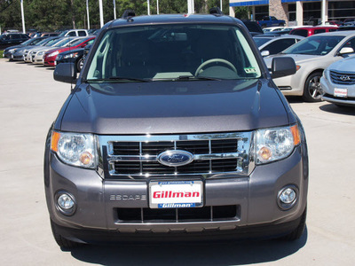 ford escape 2009 gray suv xlt gasoline 6 cylinders front wheel drive automatic 77090