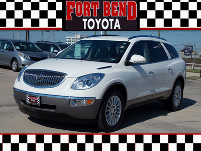 buick enclave 2011 white cx gasoline 6 cylinders front wheel drive automatic with overdrive 77469