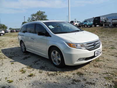 honda odyssey 2012 white van touring elite gasoline 6 cylinders front wheel drive automatic 75606