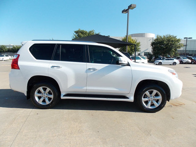 lexus gx 460 2010 white suv gasoline 8 cylinders 4 wheel drive shiftable automatic 77074