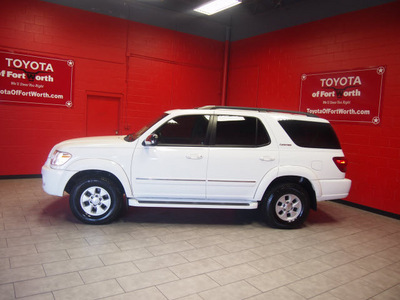 toyota sequoia 2007 white suv limited gasoline 8 cylinders rear wheel drive automatic with overdrive 76116