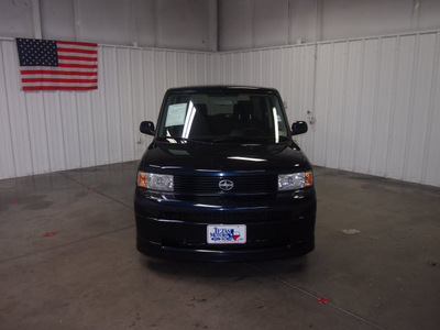 scion xb 2006 dk  blue wagon manual gasoline 4 cylinders front wheel drive 5 speed manual 76108