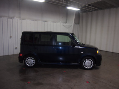 scion xb 2006 dk  blue wagon manual gasoline 4 cylinders front wheel drive 5 speed manual 76108