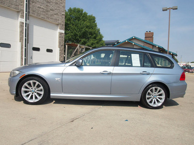 bmw 3 series 2011 lt  blue wagon 328xi gasoline 6 cylinders all whee drive automatic 80301