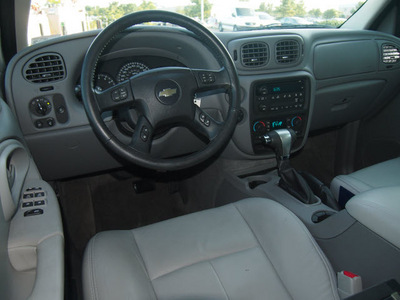 chevrolet trailblazer 2008 gray suv lt1 gasoline 6 cylinders 2 wheel drive automatic 78626