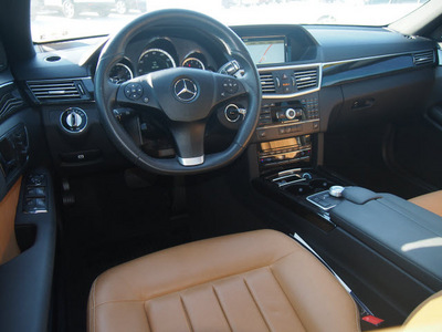 mercedes benz e class 2010 black sedan e350 luxury gasoline 6 cylinders rear wheel drive automatic 78626