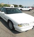 pontiac bonneville 1992 white sedan se gasoline v6 front wheel drive automatic 81212