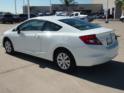 honda civic 2012 white coupe lx gasoline 4 cylinders front wheel drive automatic 77065