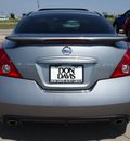 nissan altima 2009 gray coupe 2 5 s gasoline 4 cylinders front wheel drive automatic 76018
